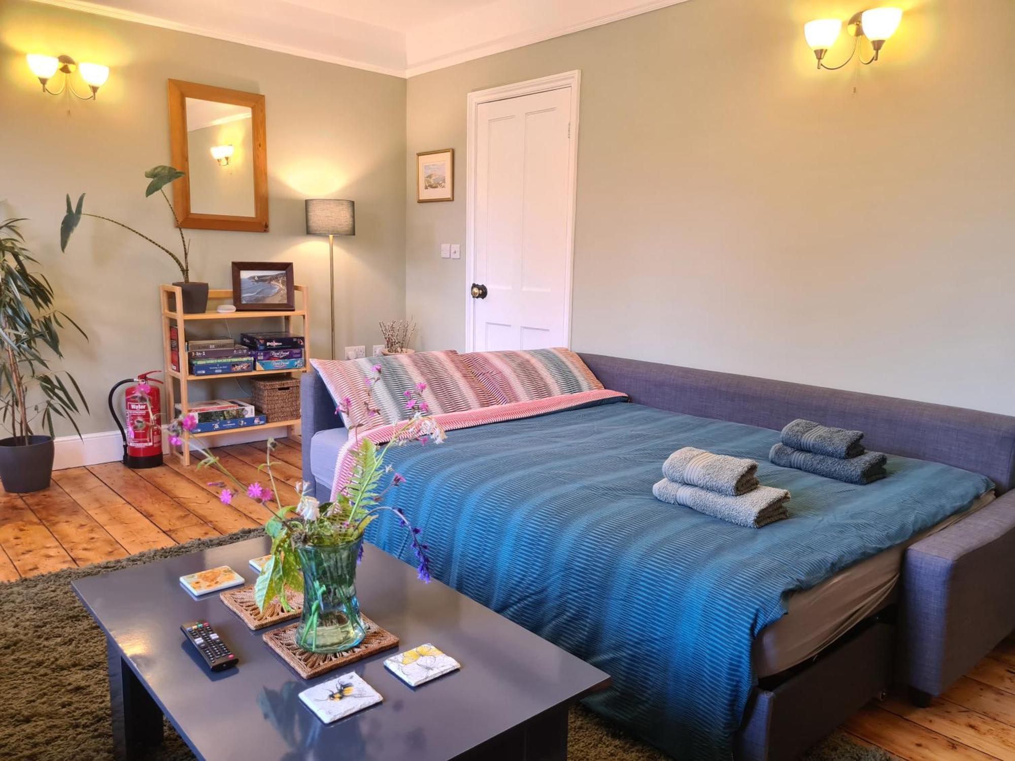 The Hideaway - Luxury Townhouse Villa Wareham Buitenkant foto